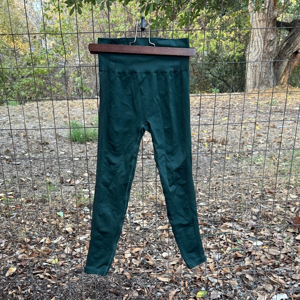 Abercrombie & Fitch Active YPB Dark Green Athletic Leggings